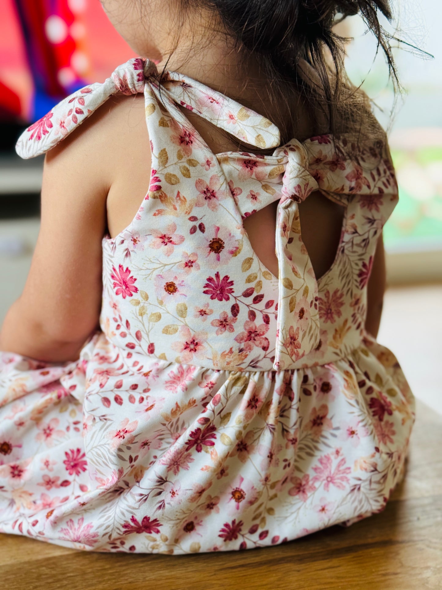 »Babymädchen-Kleid«