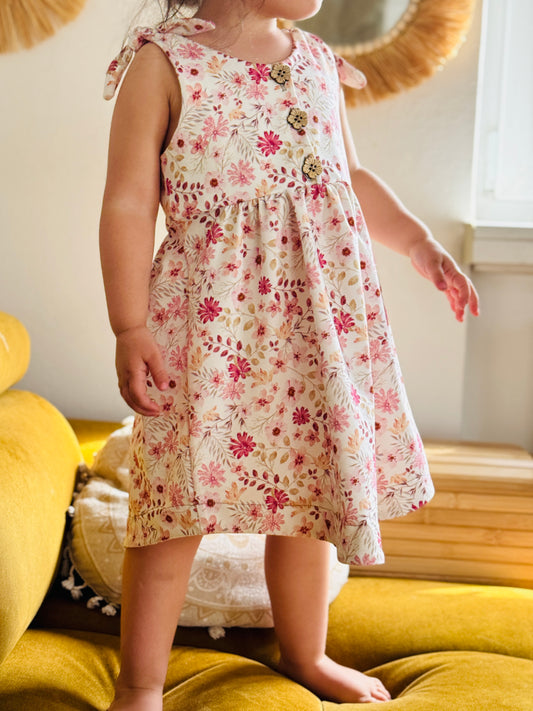 »Babymädchen-Kleid«